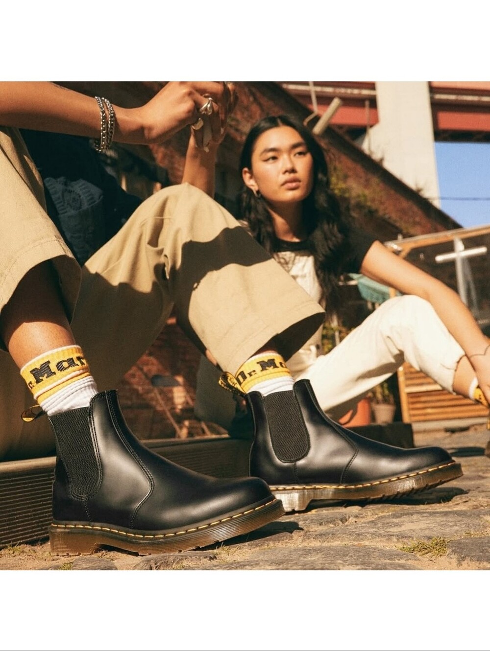 Dr. Martens Dorrian Chelsea Boots Black Size 7 | Leather Platform Chelsea Boots